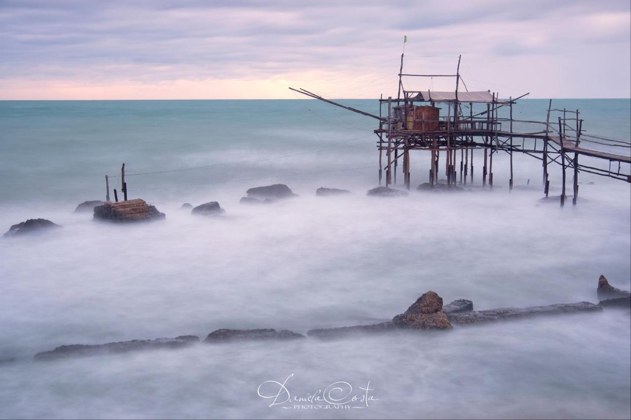 Costa Bed And Breakfast Pollutri Bagian luar foto
