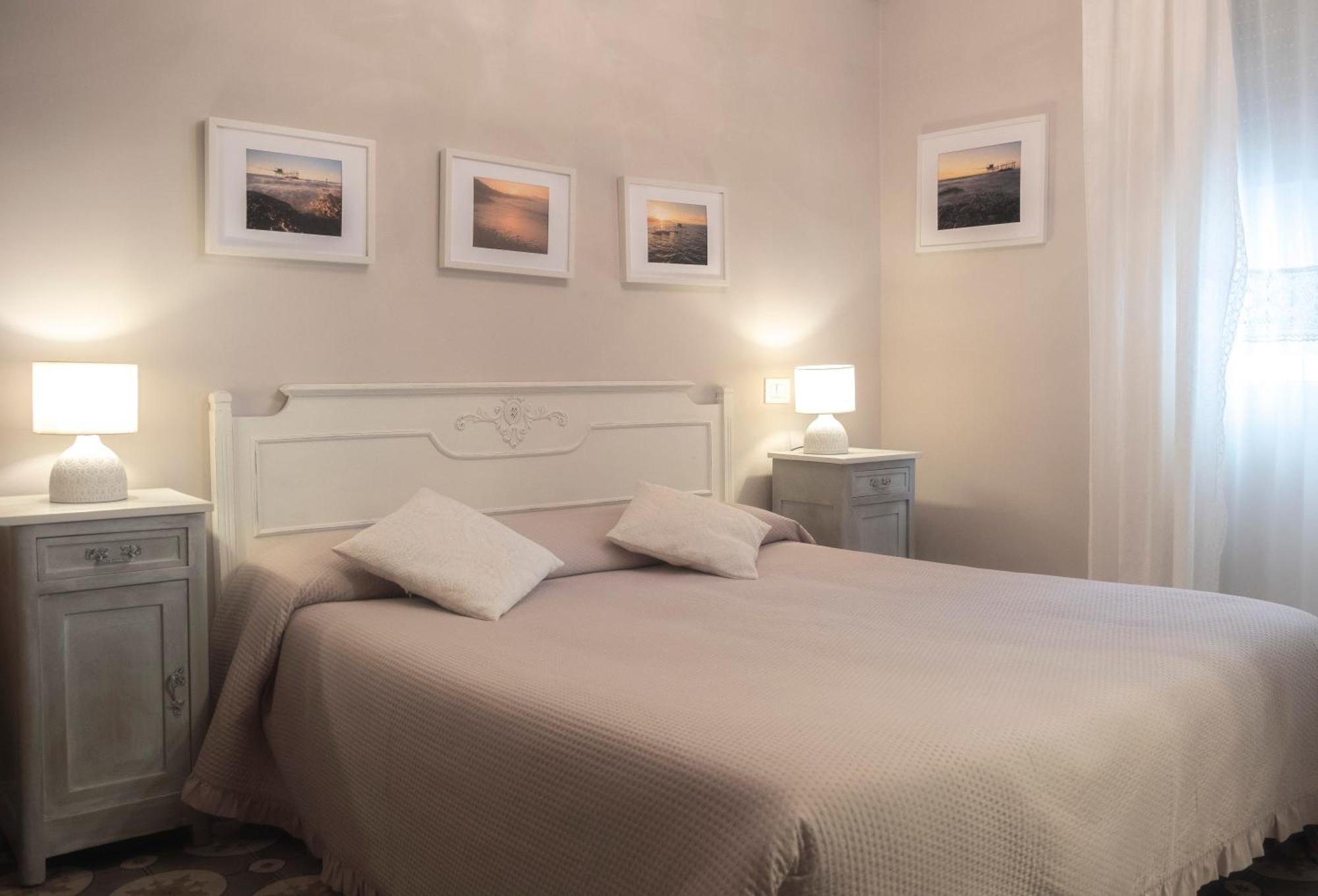 Costa Bed And Breakfast Pollutri Bagian luar foto